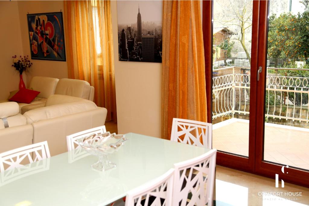 Comfort House room 2